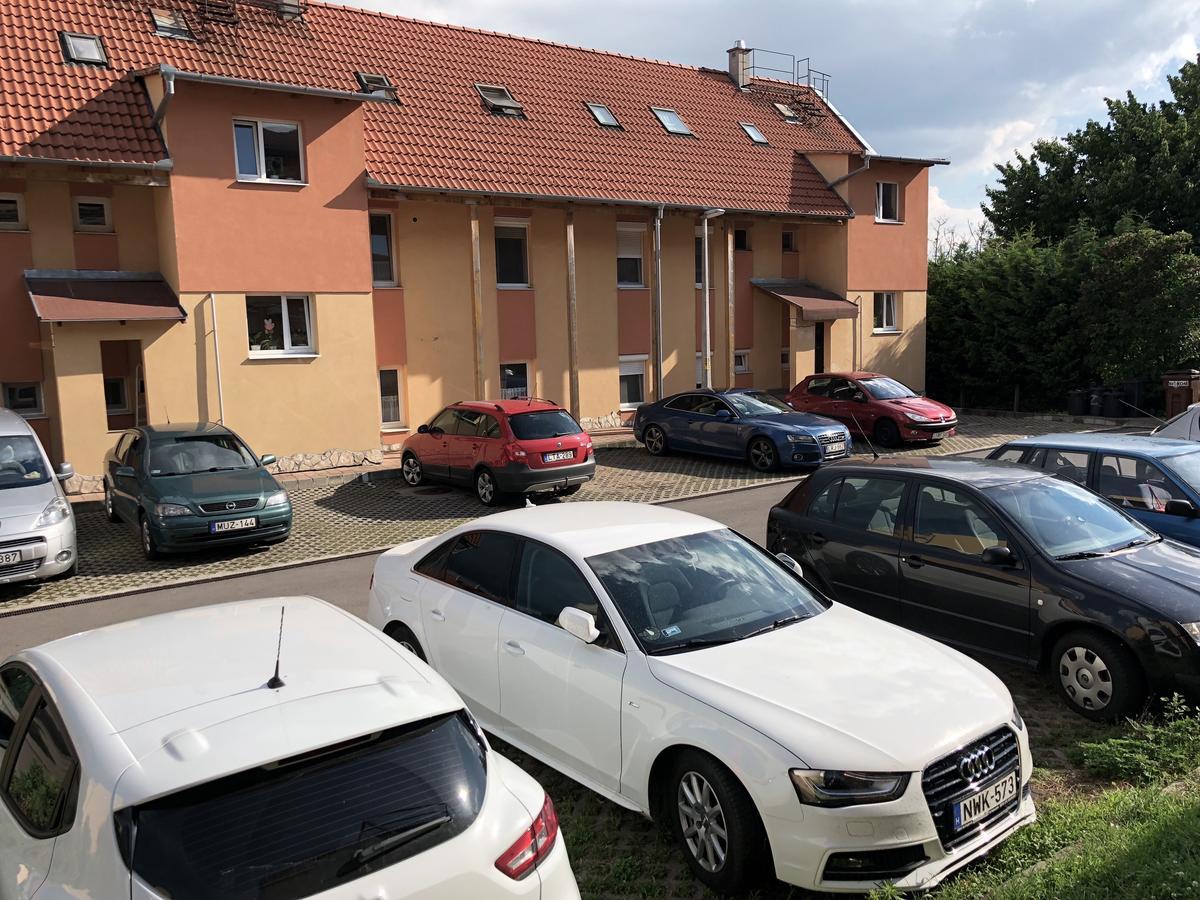 Luxory Home Печ Экстерьер фото
