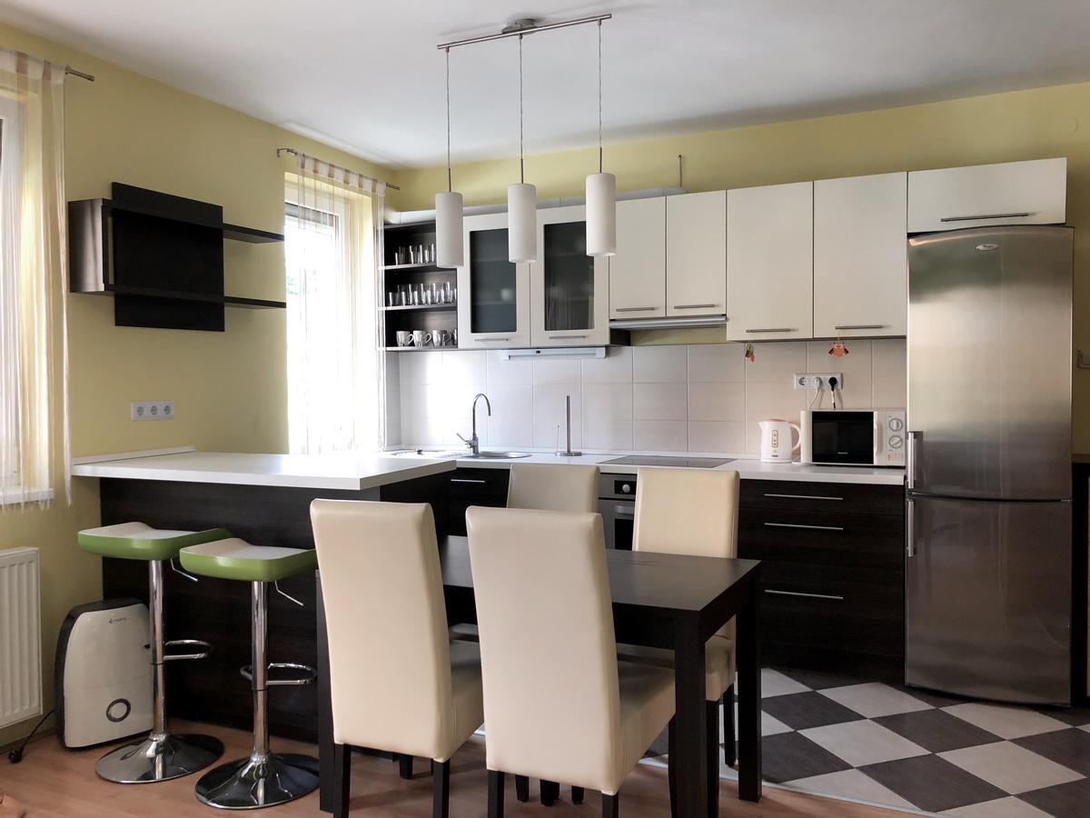 Luxory Home Печ Экстерьер фото